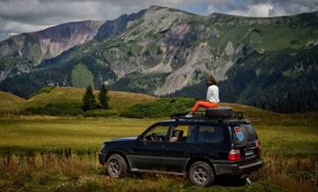 GEORGIA AEREOE FUORISTRADA 4X4